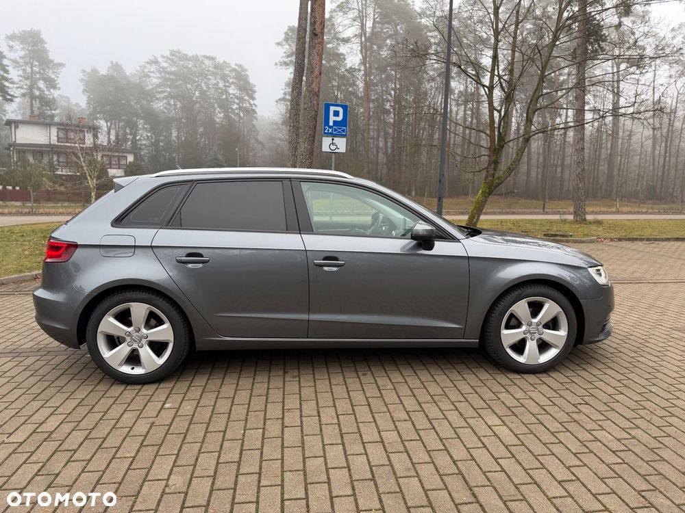 Audi A3 Sportback 1.4 TFSI Ambiente S tronic - 5