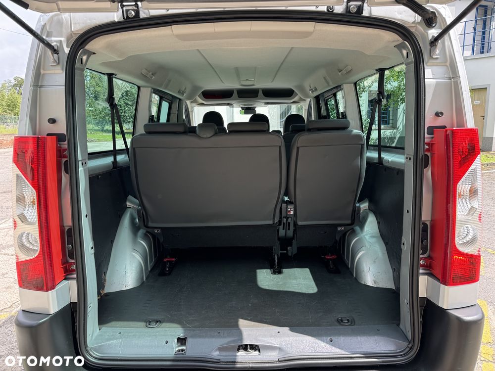 Peugeot Expert L2H1 - 18