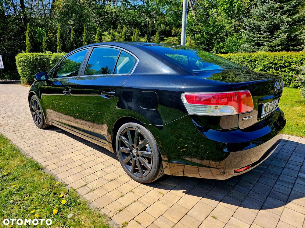 Toyota Avensis 2.0 Prestige NAVI - 7