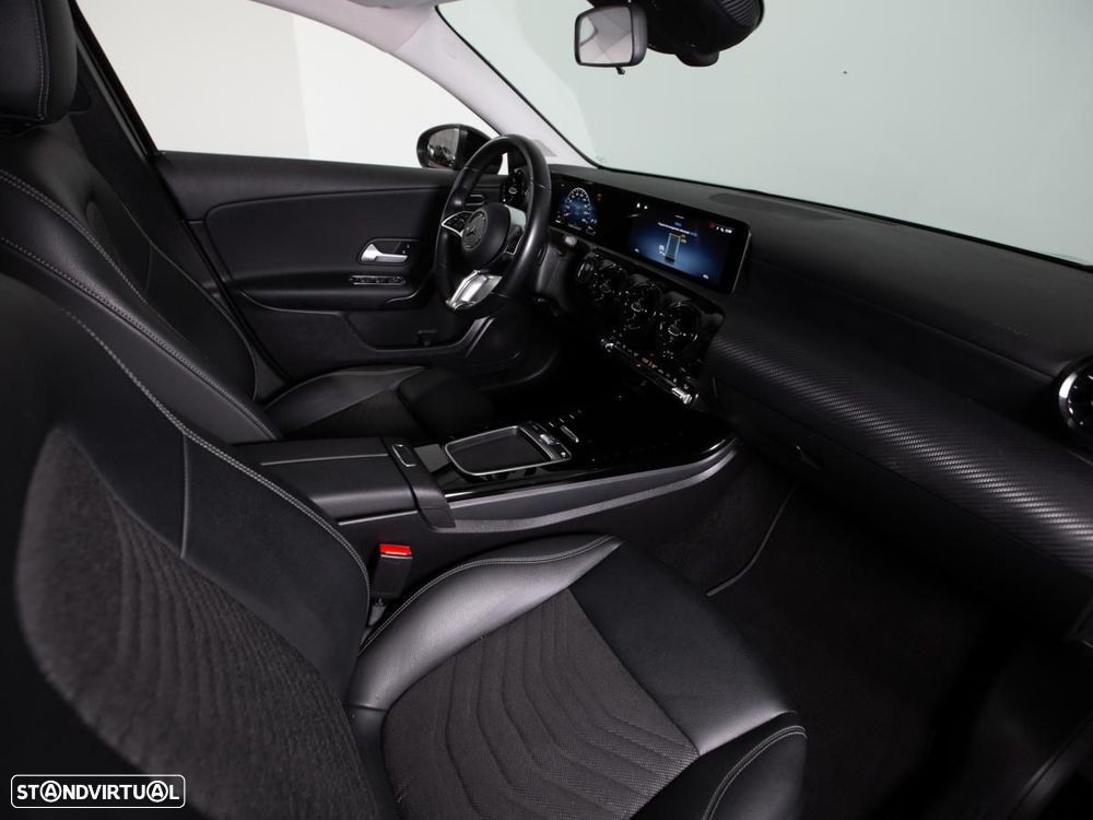 Mercedes-Benz A 250 e - 9