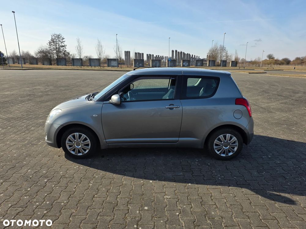 Suzuki Swift 1.3 Comfort - 11