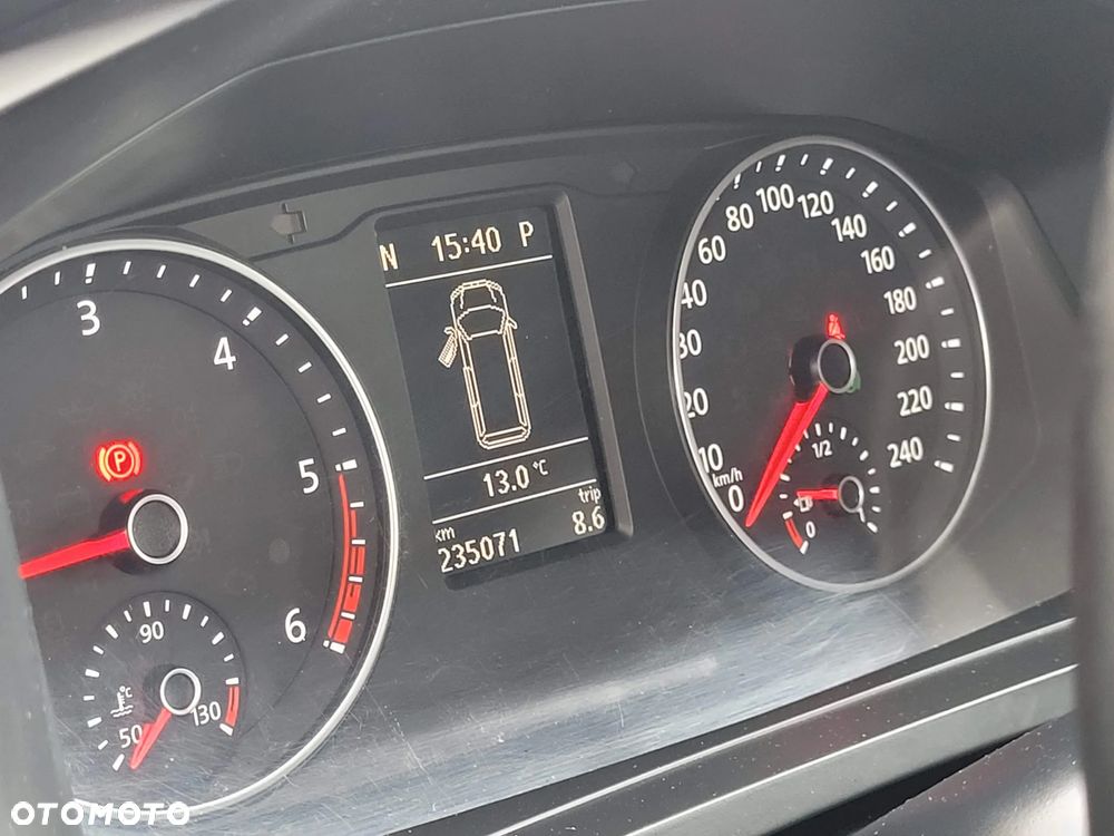 Volkswagen Transporter Long - 13