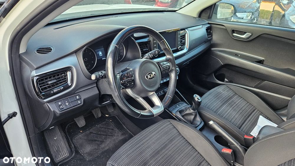 Kia Stonic 1.0 T-GDI 120 Vision - 17