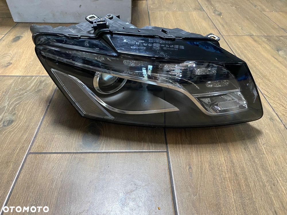 LAMPA PRAWA REFLEKTOR AUDI Q5 8R 8R0 08-12 XENON LED NIESKRĘTNY ORG