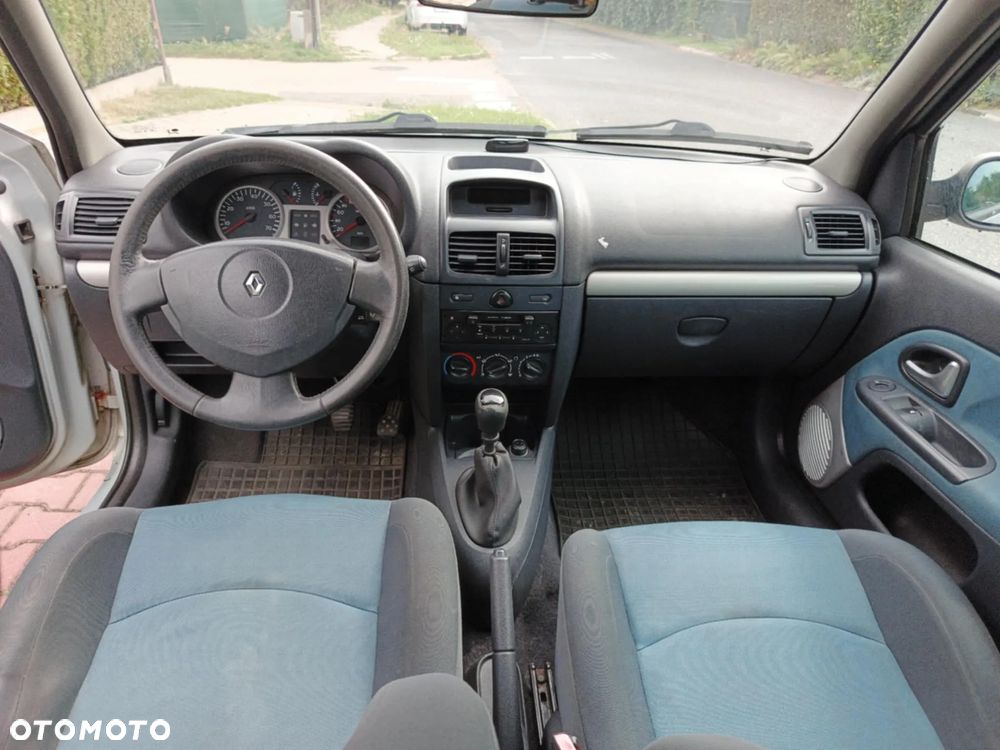 Renault Clio - 5