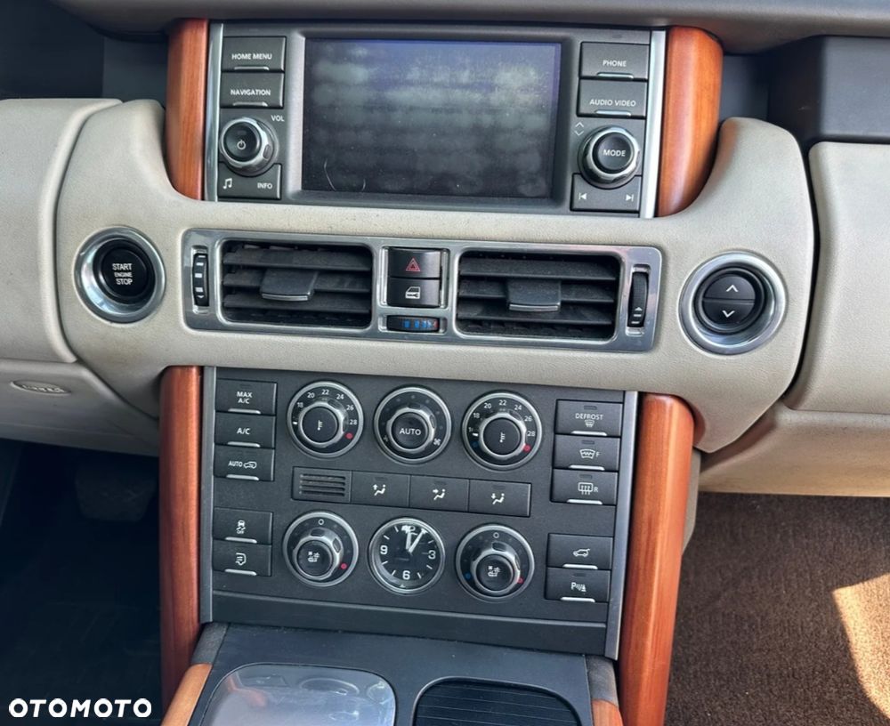 Land Rover Range Rover TDV8 Autobiography Ultimate Edition - 14