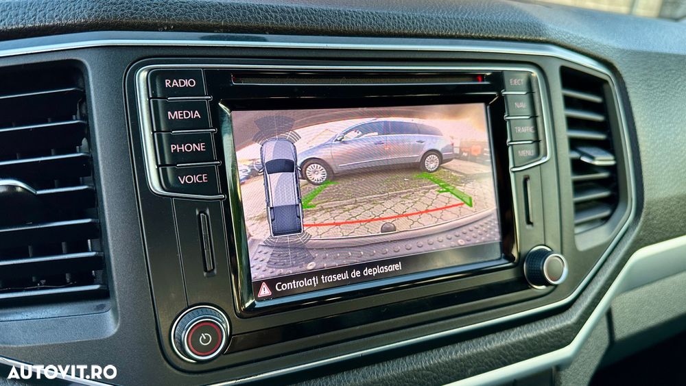 Volkswagen Amarok - 27