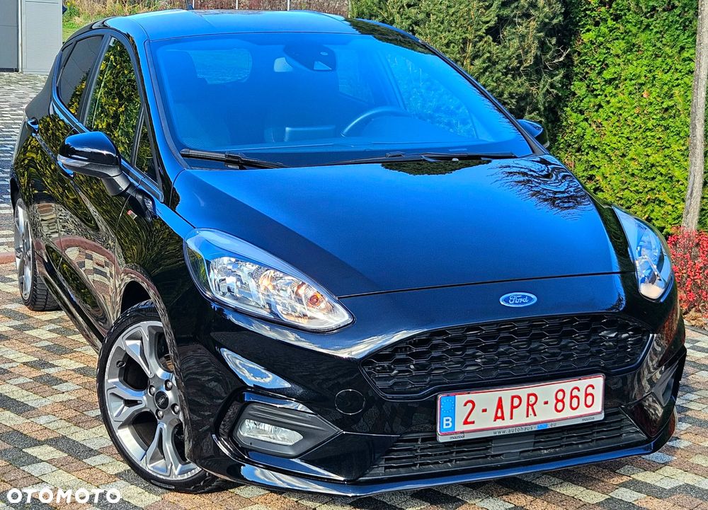 Ford Fiesta - 2
