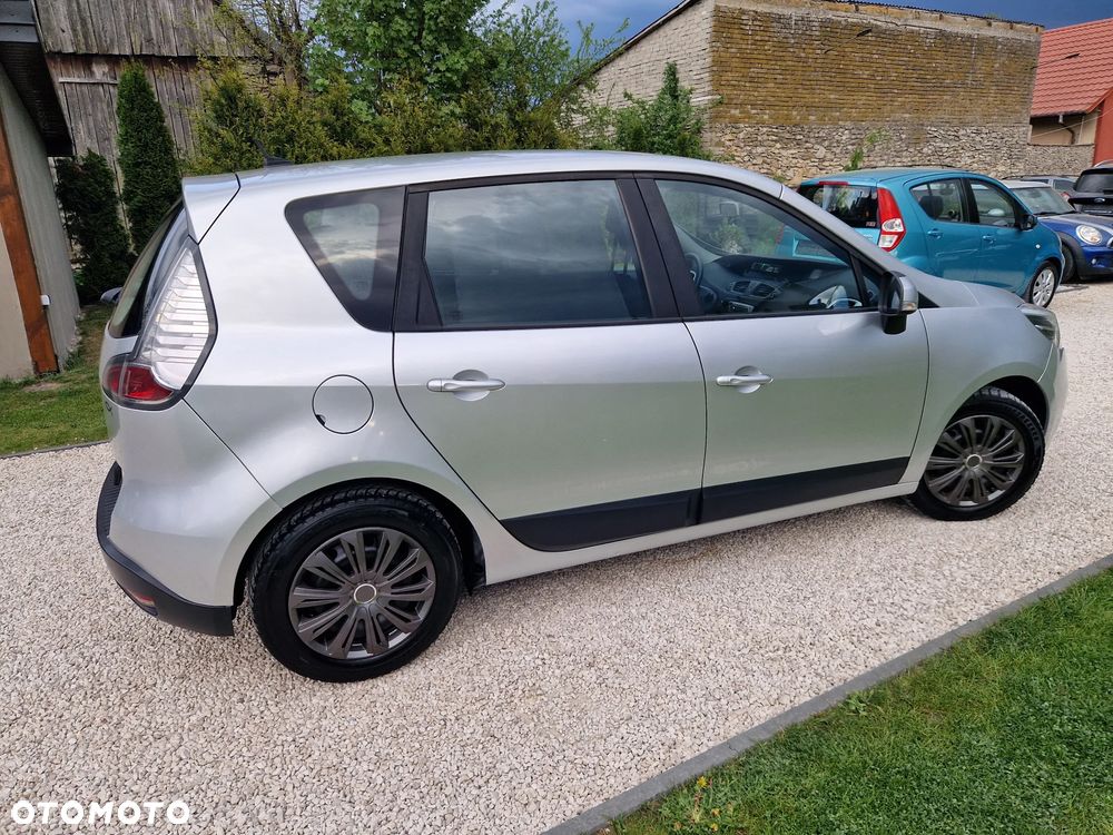 Renault Scenic 1.6 16V 110 TomTom Edition - 26