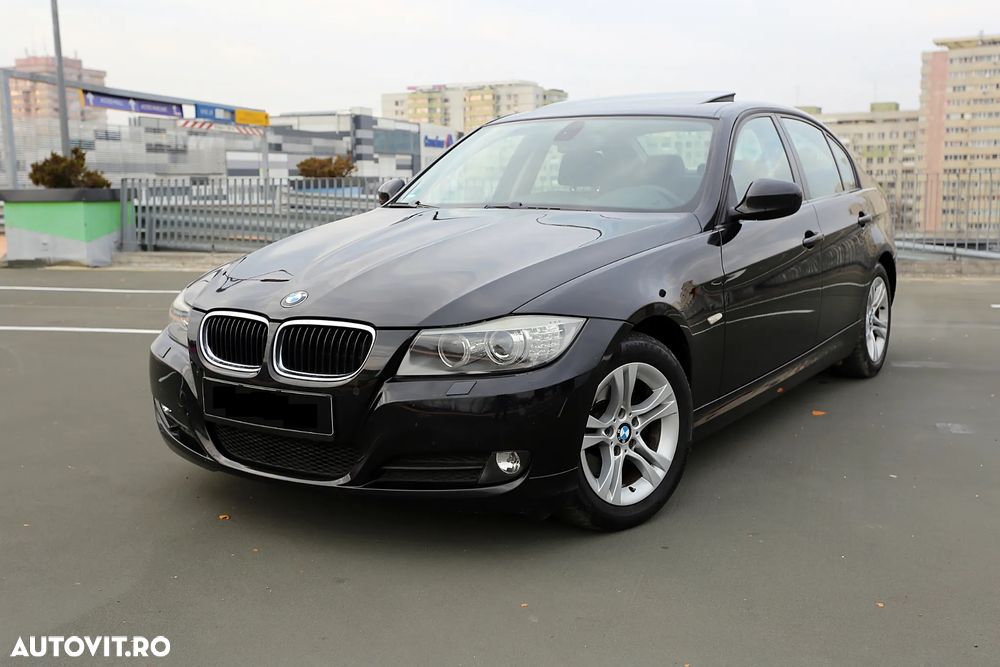 BMW Seria 3 320i Edition Exclusive - 1