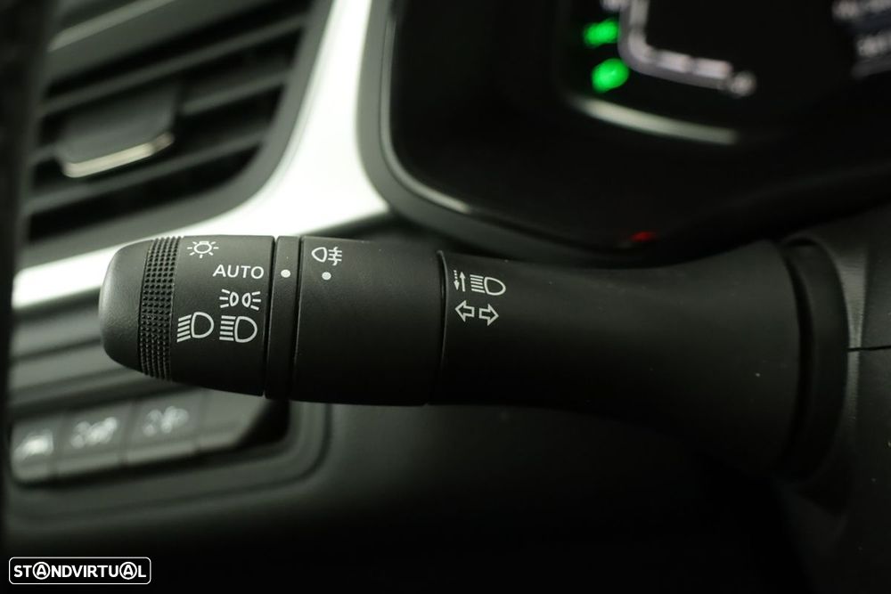 Renault Captur 1.0 TCe Techno Bi-Fuel - 17