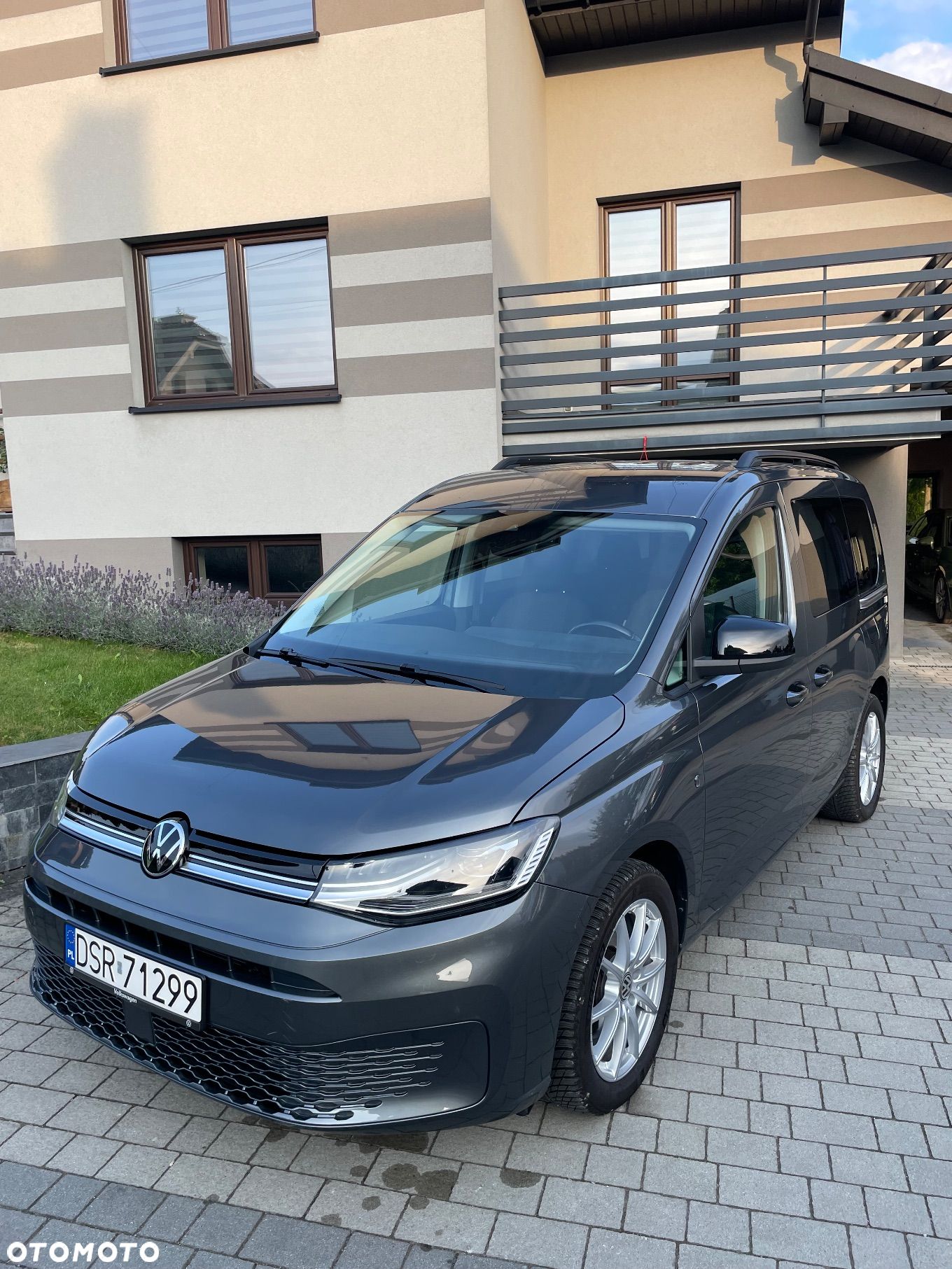Volkswagen Caddy 1.5 TSI Life DSG - 1