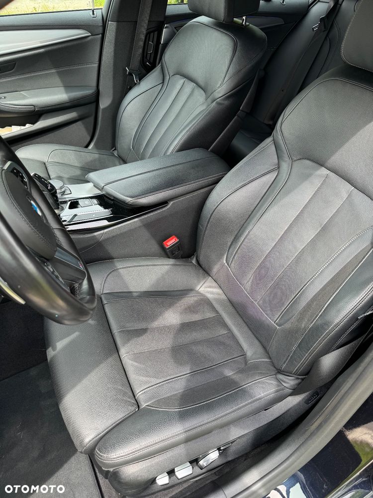 BMW Seria 5 540d xDrive M Sport sport - 8