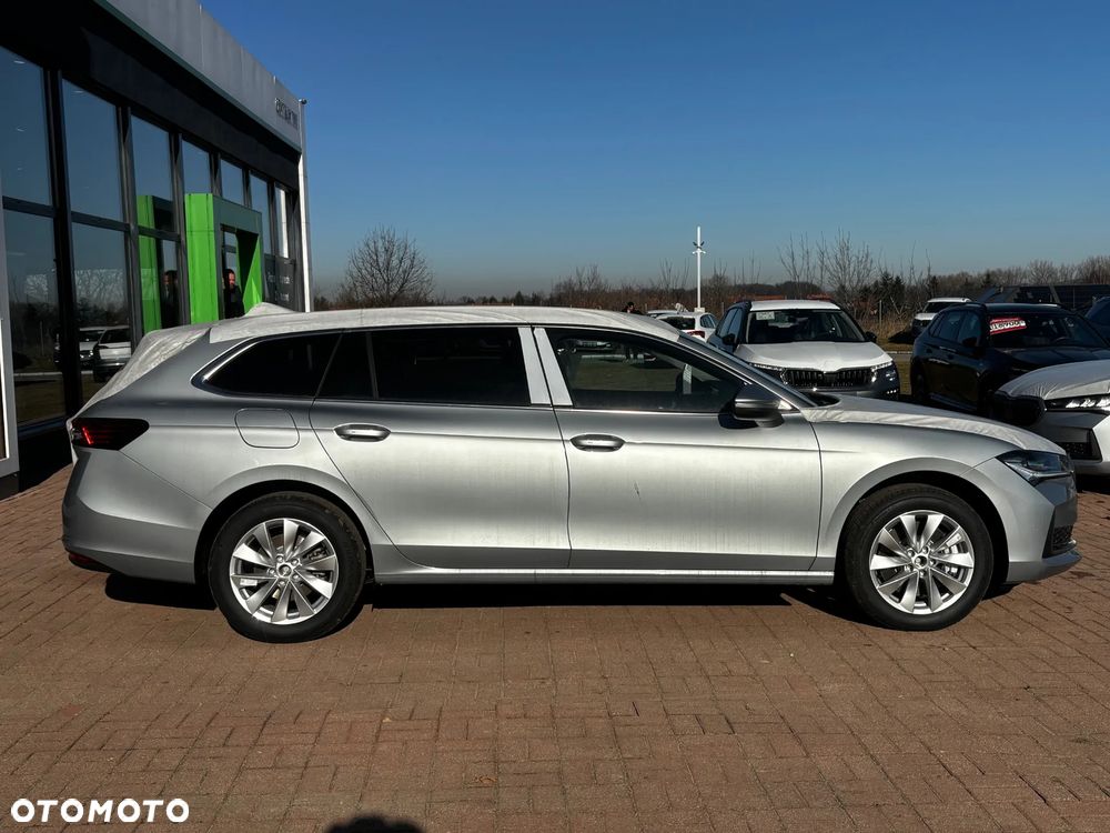 Skoda Superb 2.0 TDI SCR 4x4 Edition 130 DSG - 6