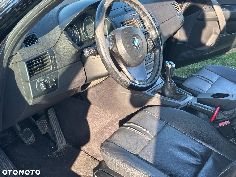 BMW X3 2.0d - 17