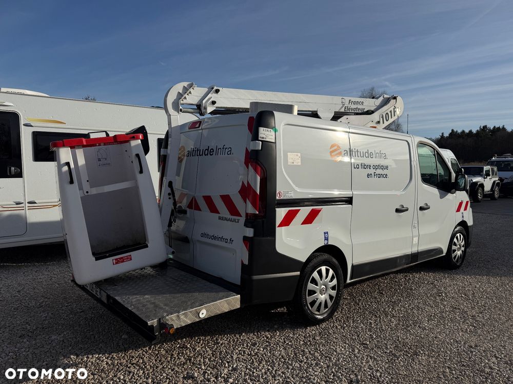 Renault Trafic - 6