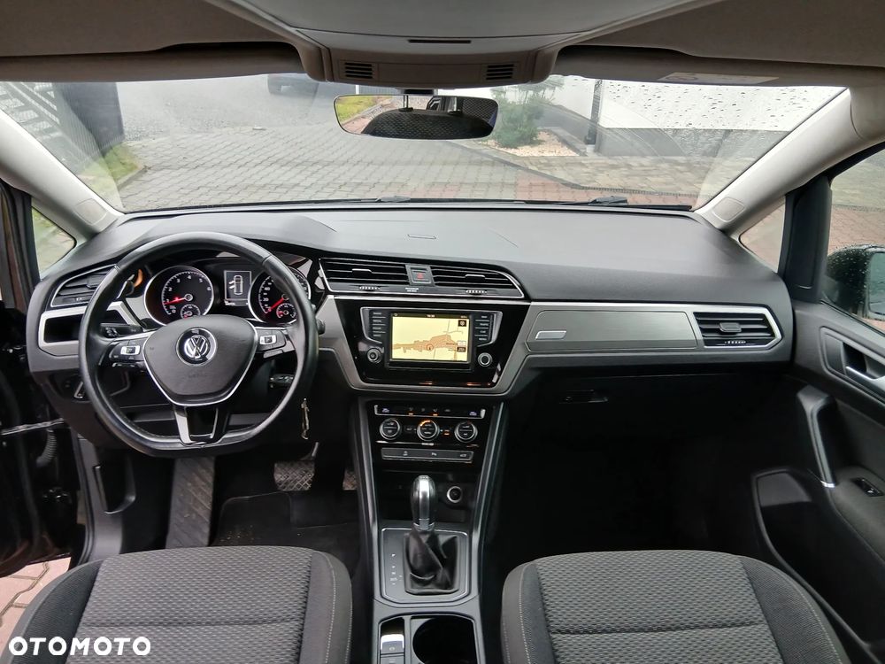 Volkswagen Touran 1.4 TSI (BlueMotion Technology) DSG Comfortline - 13