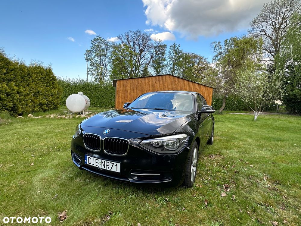 BMW Seria 1 116i Sport Line - 2