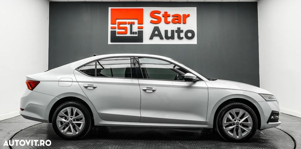 Skoda Octavia 2.0 TDI DSG Style - 10