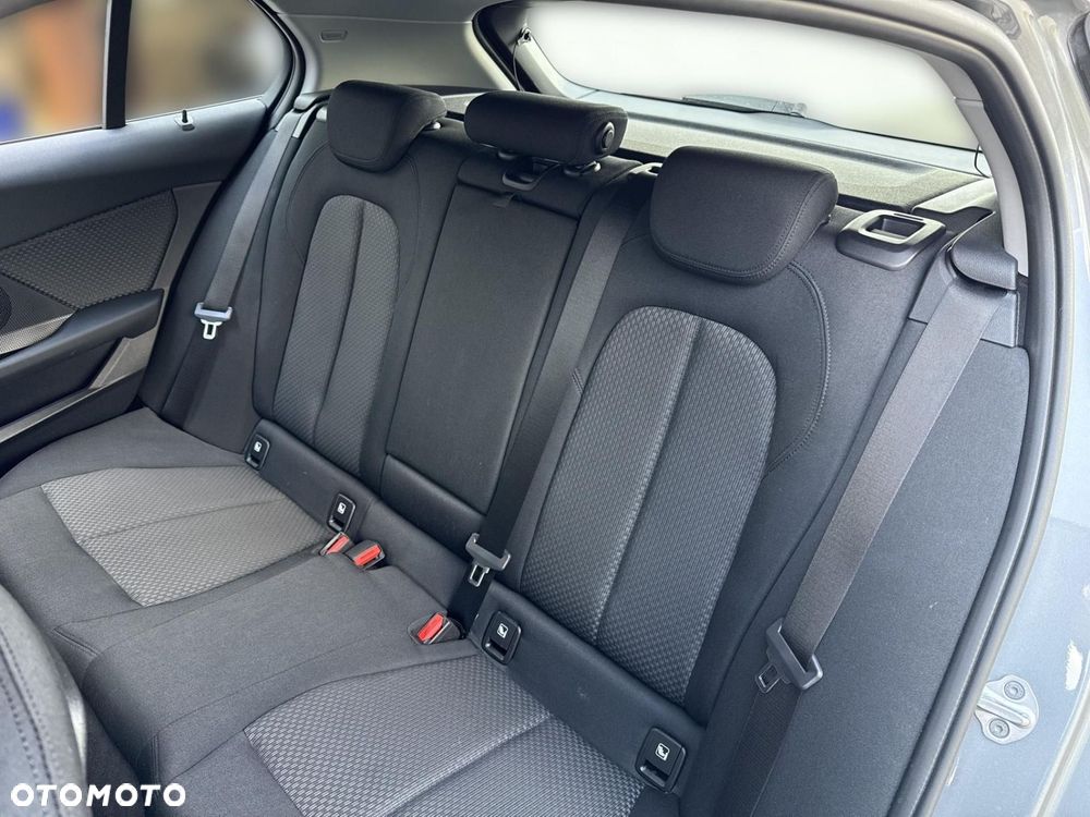 BMW Seria 1 - 16