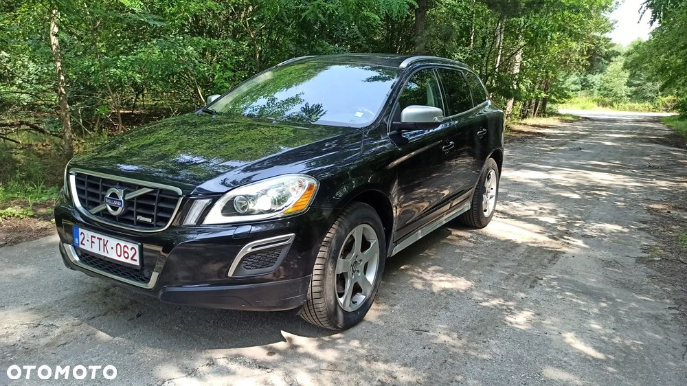Volvo XC 60 D5 AWD Kinetic - 1