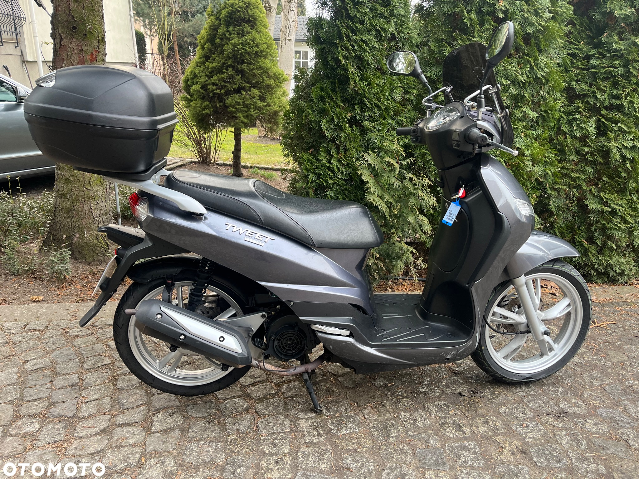 Peugeot Tweet - 5