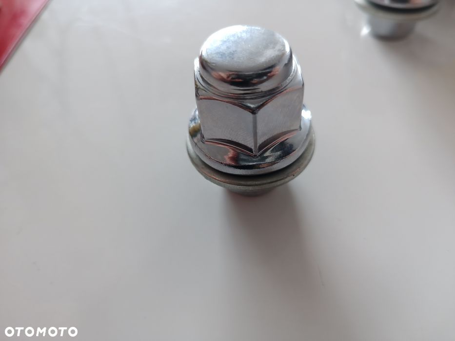 Nakrętki Kół Aluminiowych Toyota Camry Auris Corolla Rav4 Org Komplet - 7