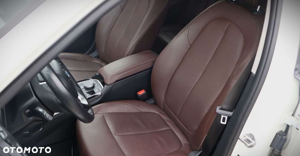 BMW Seria 1 - 13