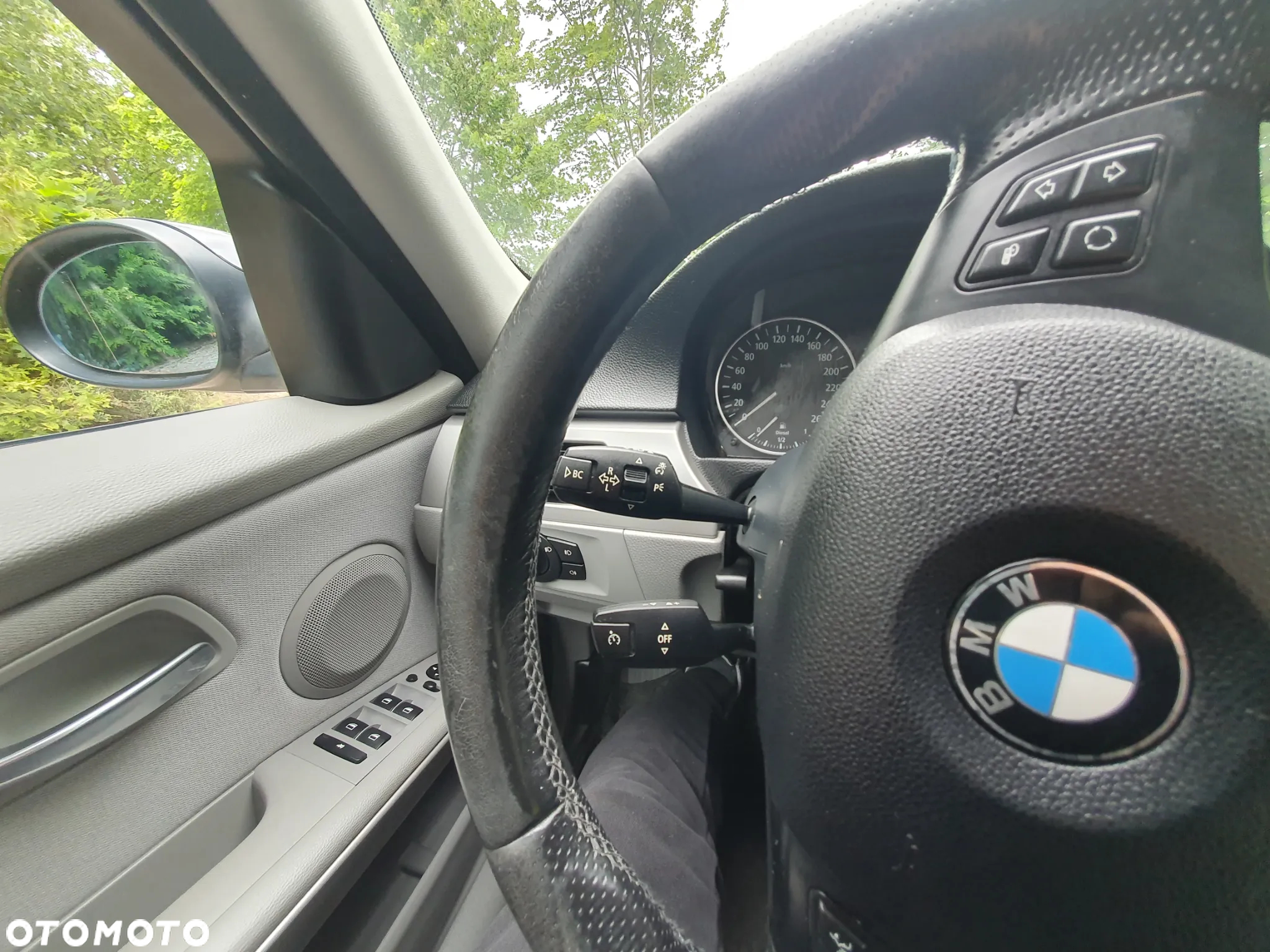 BMW Seria 3 320d - 14
