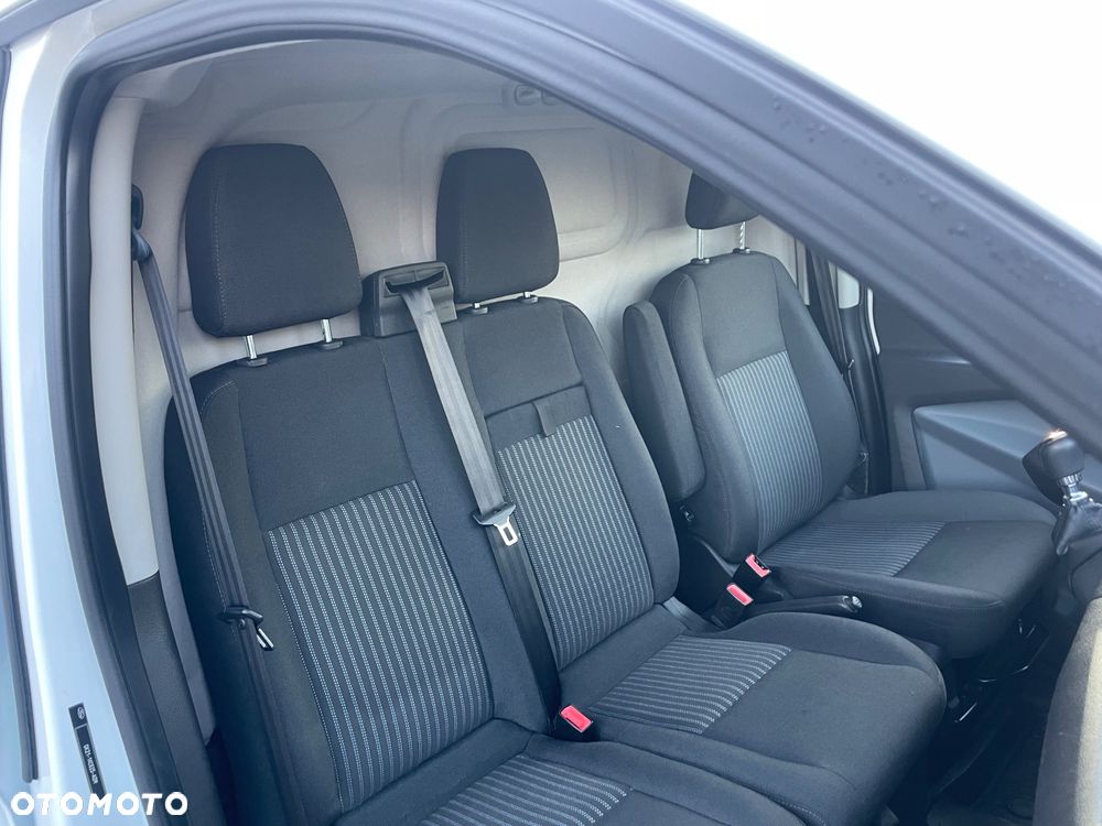 Ford Transit Custom - 14