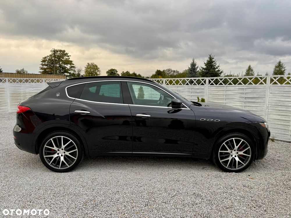 Maserati Levante Granlusso - 34