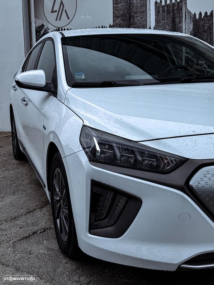 Hyundai Ioniq 38kWh - 3