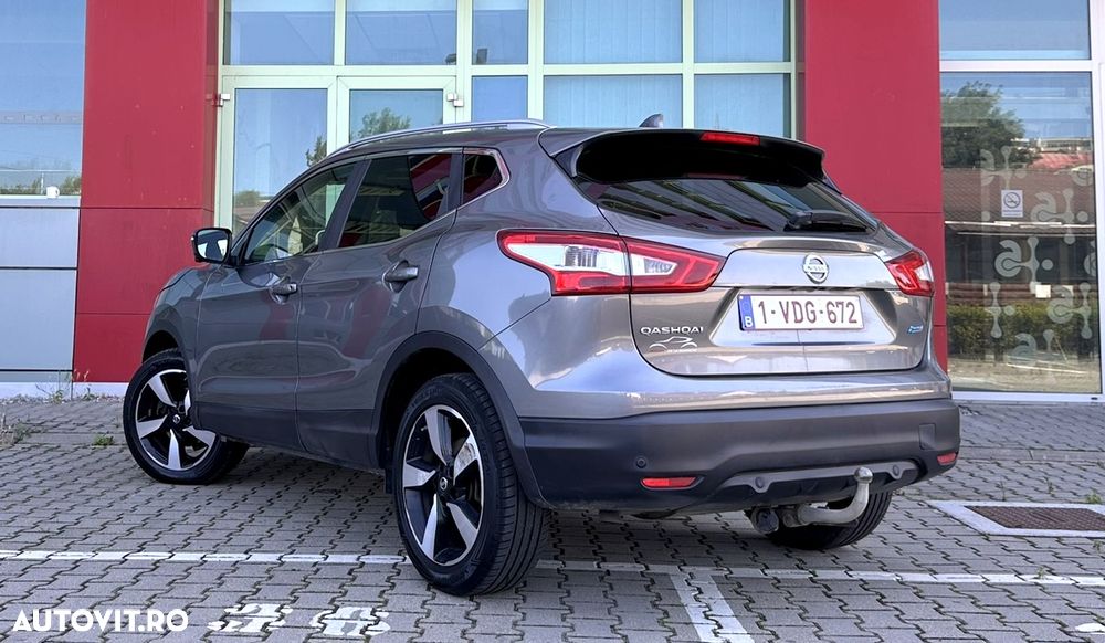 Nissan Qashqai 1.5 DCI TEKNA - 4