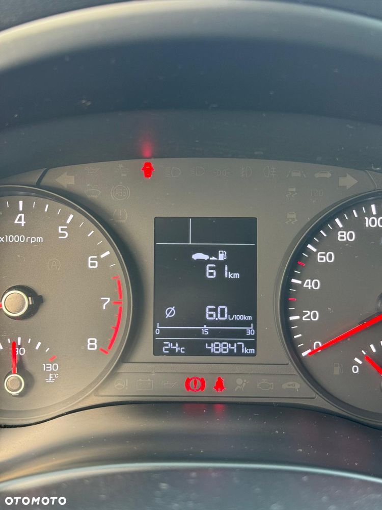 Kia Stonic 1.2 L - 7