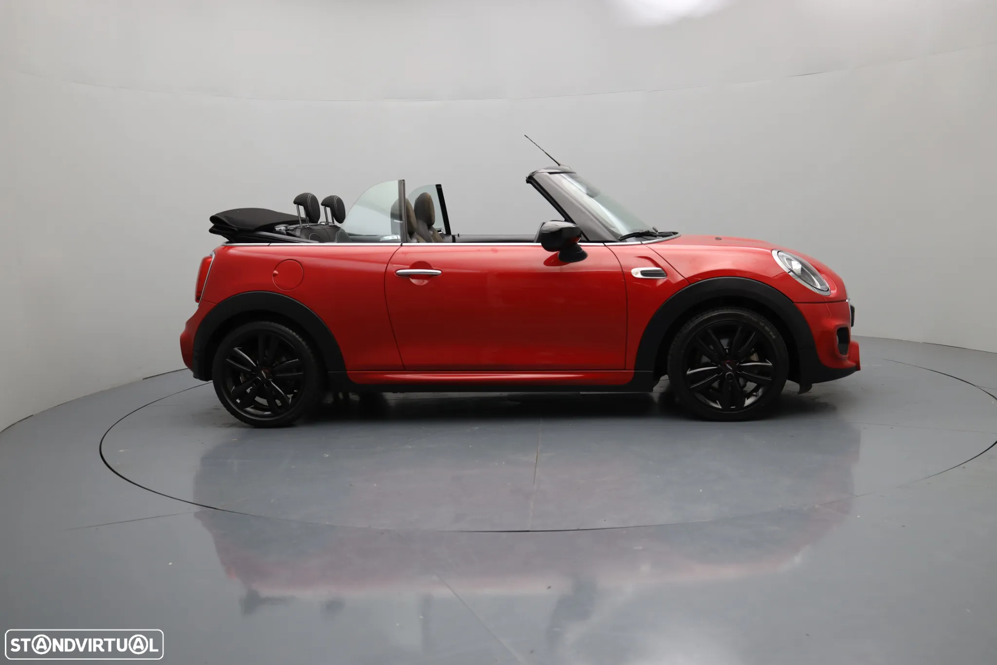 MINI 3 Portas Cooper Premium JCW Auto - 29