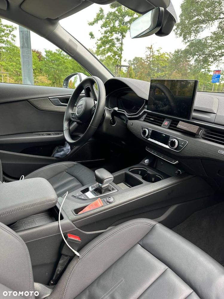 Audi A4 Limousine 45 TFSI mHEV Quattro Advanced S tronic - 10