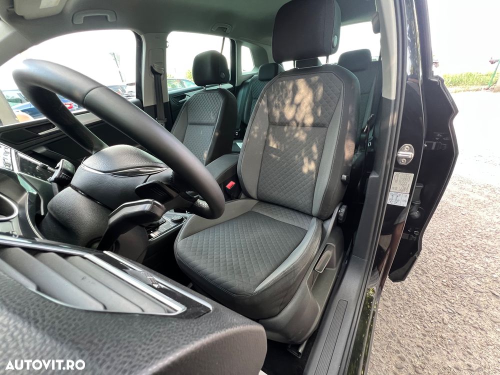 Volkswagen Tiguan 2.0 TDI SCR 4MOTION DSG R-Line - 11