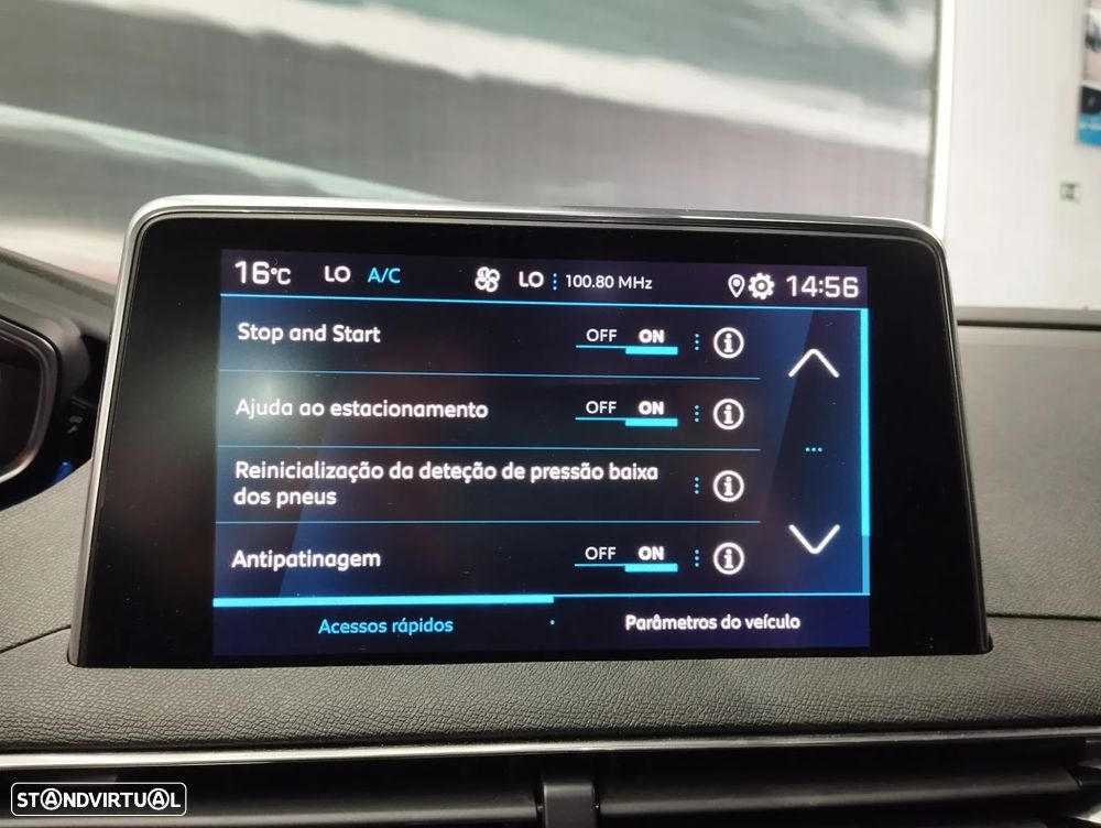 Peugeot 5008 1.5 BlueHDi Active Pack EAT8 - 32