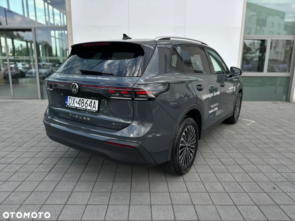 Volkswagen Tiguan 2.0 TSI 4Mot Life Plus DSG - 5