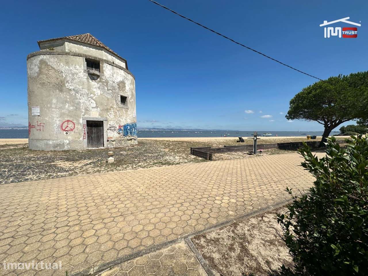Propriedade Exclusiva na praia dos moinhos em Alcochete - Grande imagem: 2/24