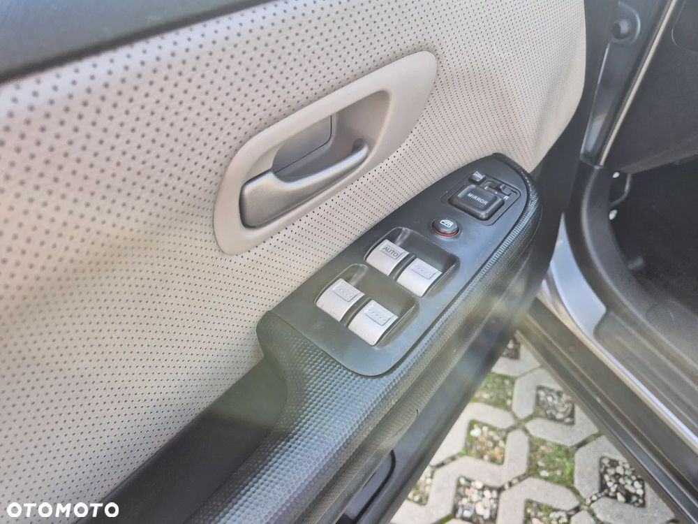 Honda CR-V 2.0i Automatik ES - 10