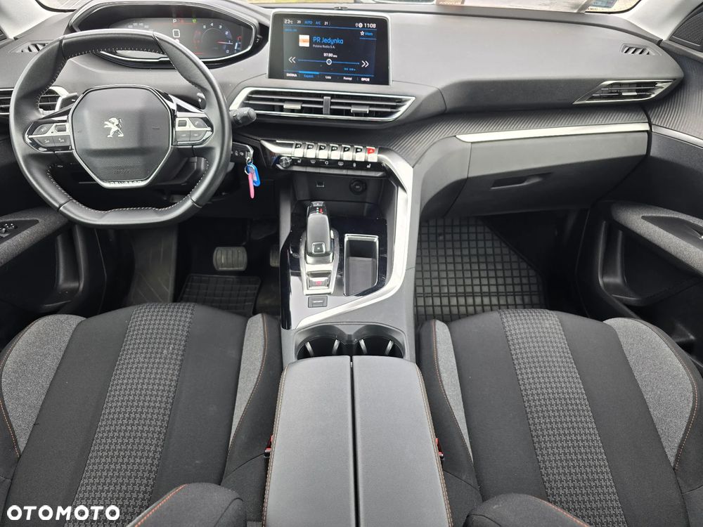 Peugeot 3008 1.2 PureTech Active S&S EAT8 - 12