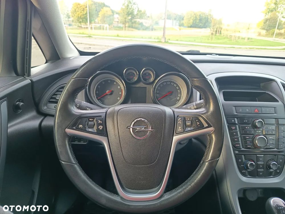 Opel Astra 1.6 Cosmo EU6 - 16