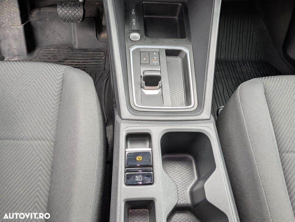 Ford Transit Connect - 21