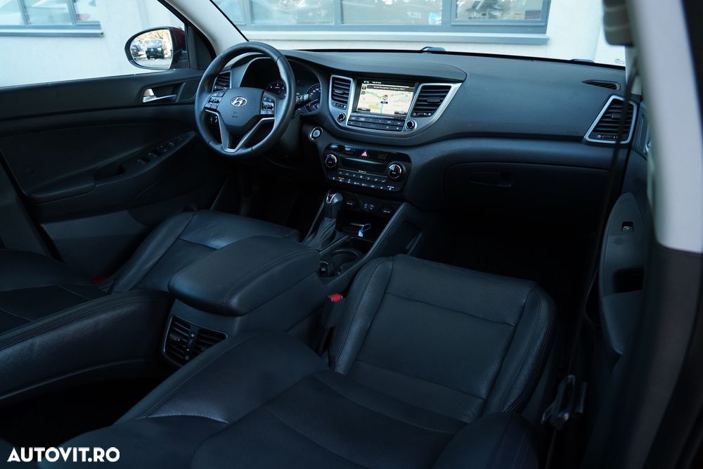 Hyundai Tucson 2.0 CRDI 4WD Automatik Premium - 14