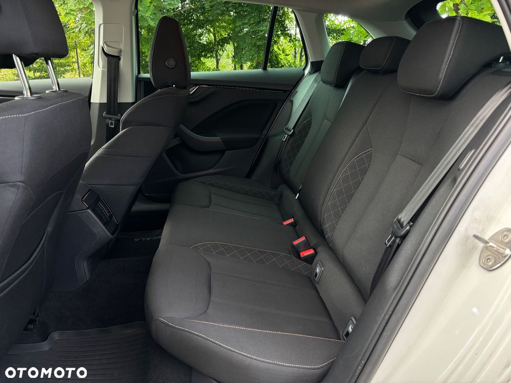 Skoda Scala 1.0 TSI Ambition DSG - 32