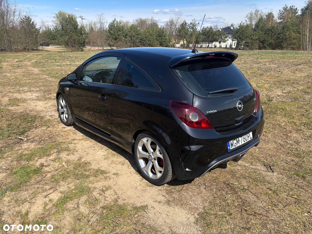Opel Corsa 1.6 Turbo OPC - 7