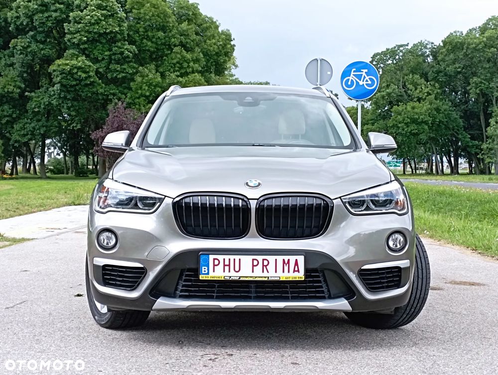 BMW X1 sDrive18d xLine - 8