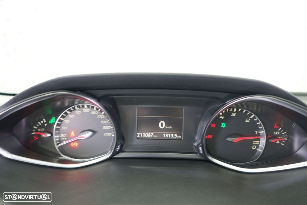 Peugeot 308 SW 1.6 BlueHDi Allure - 25