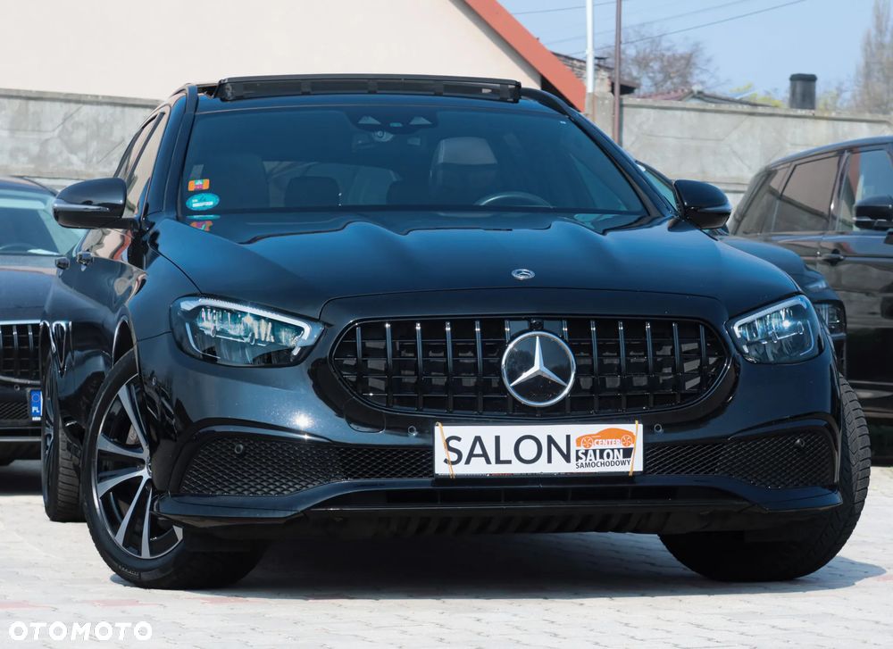 Mercedes-Benz Klasa E 300 9G-TRONIC Night Edition - 2